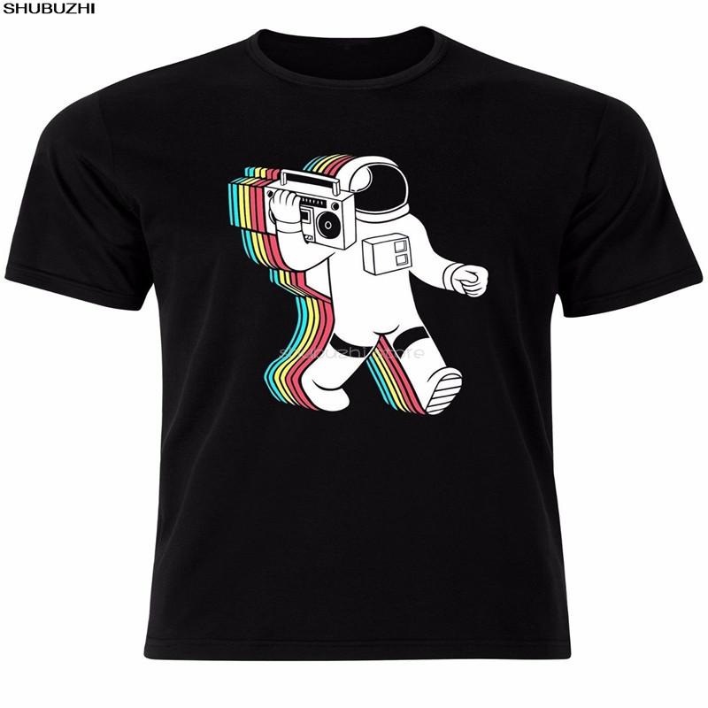 Astronaut On The Radio Rainbow Music Spaceman Beat Vintage Mens Tshirt Top AL68 Cartoon t shirt men New Fashion tshirt sbz6385 S
Astronaut On The Radio Rainbow Music Spaceman Beat Vintage Mens Tshirt Top AL68 Cartoon t shirt men New Fashion tshirt sbz6385 S