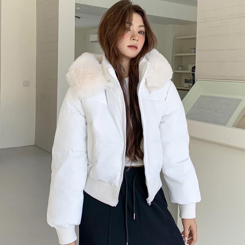 Модные зимние куртки женские короткие парки с капюшоном воротник из искусственного меха свободные толстые теплые женские пальто M белый
Модные зимние куртки женские короткие парки с капюшоном воротник из искусственного меха свободные толстые теплые женские пальто M белый
