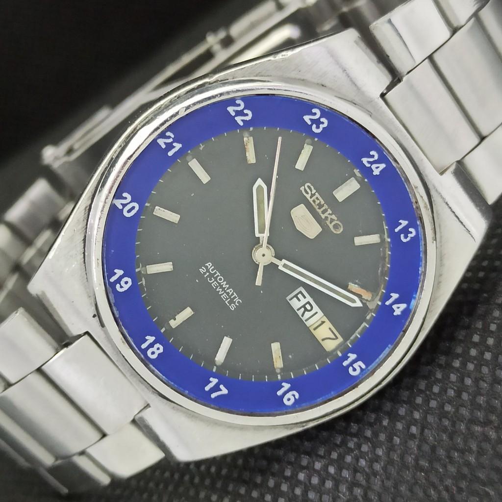 Б/У винтажные мужские часы SEIKO 5 AUTO JAPAN D/D с оригинальным циферблатом 532c-a285695-9 SKU532c-a285695
Б/У винтажные мужские часы SEIKO 5 AUTO JAPAN D/D с оригинальным циферблатом 532c-a285695-9 SKU532c-a285695