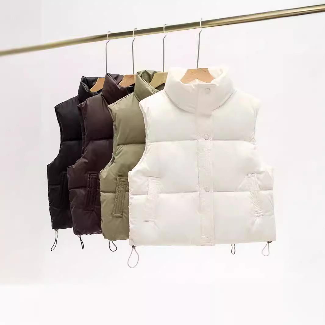 2024 Trendy Loose Stand-Up Collar Cotton Vest: Sleeveless Autumn/Winter Outerwear M чорний
2024 Trendy Loose Stand-Up Collar Cotton Vest: Sleeveless Autumn/Winter Outerwear M чорний