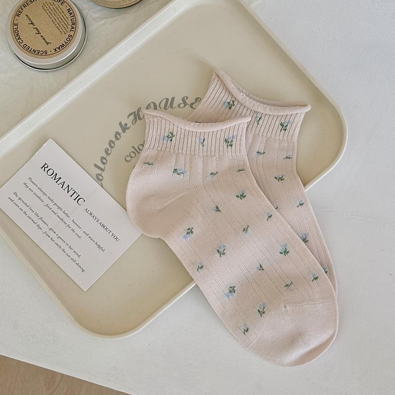 Floral-patterned Socks - Light Summer and Spring Style Mesh Breathable Short Socks, Cute Rolled Edges, Versatile, No-knit Socks 1 pair рожевий
Floral-patterned Socks - Light Summer and Spring Style Mesh Breathable Short Socks, Cute Rolled Edges, Versatile, No-knit Socks 1 pair рожевий