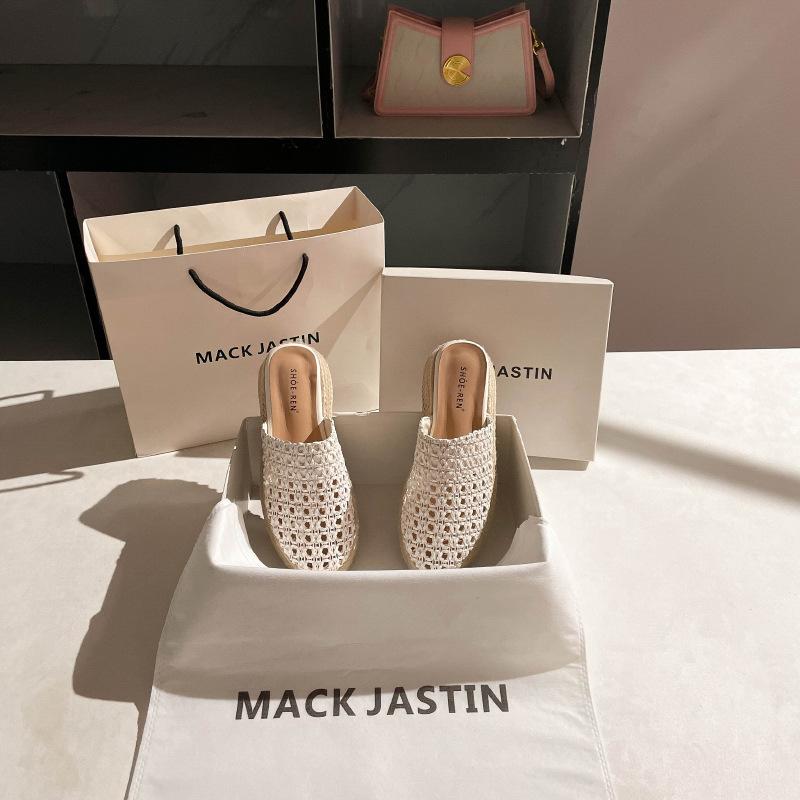 Thick-bottomed bag head slippers for women s summer outer wear 2025 new high-heeled woven half-drag high-end not-tired foot sandals with skirt 35
Thick-bottomed bag head slippers for women s summer outer wear 2025 new high-heeled woven half-drag high-end not-tired foot sandals with skirt 35