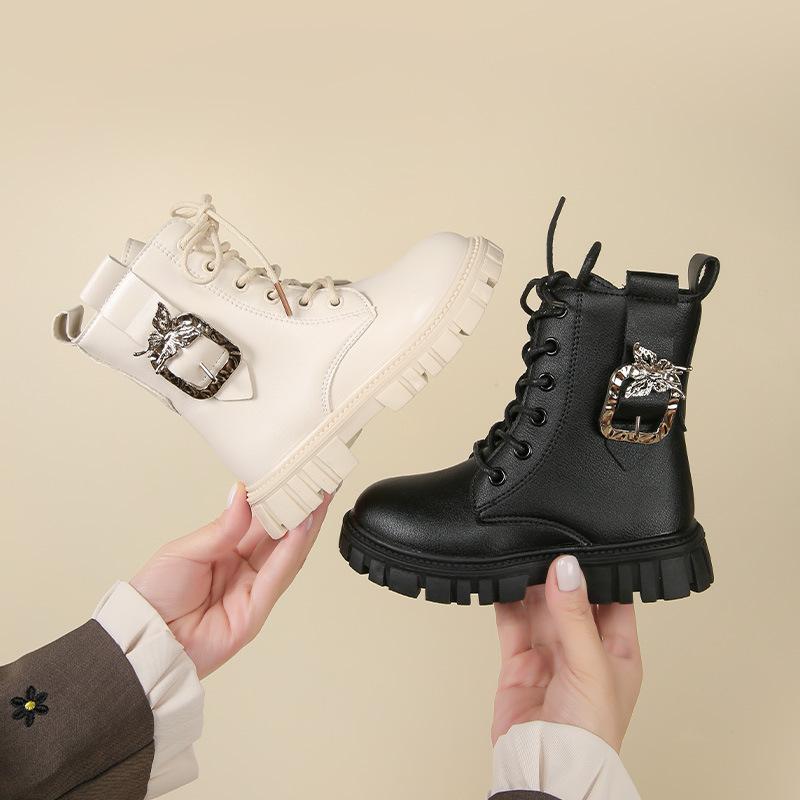 Girls fashion short boots winter new boys Korean version versatile Martin boots children s simple metal fasteners 29 чёрный
Girls fashion short boots winter new boys Korean version versatile Martin boots children s simple metal fasteners 29 чёрный
