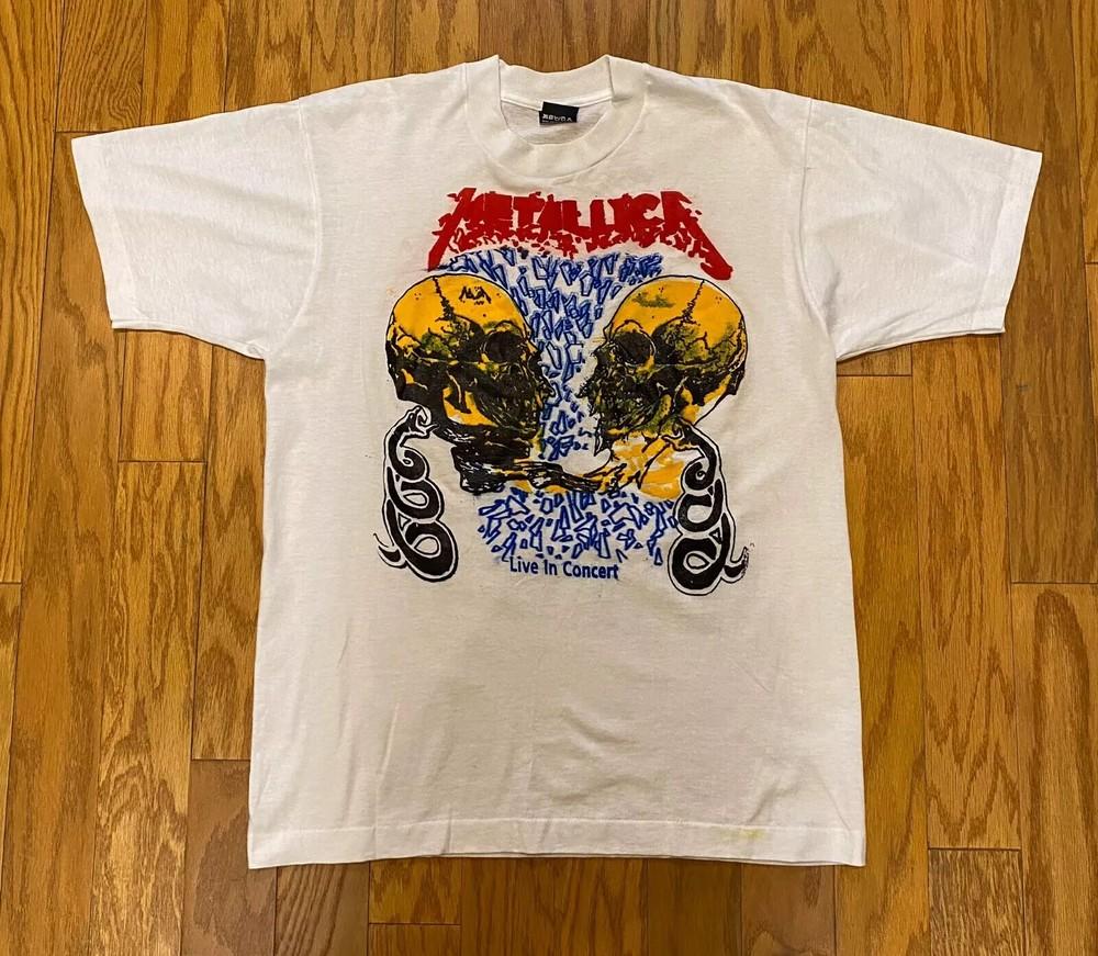 Metallica 1992 Live in Concert Vintage Tour Graphic Reprint S–4XL Unisex T-Shirt XXXL
Metallica 1992 Live in Concert Vintage Tour Graphic Reprint S–4XL Unisex T-Shirt XXXL