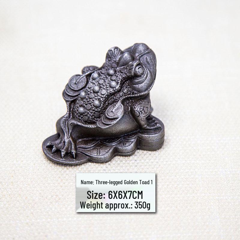 Zen Golden Toad Resin Tea Table Ornament: Retro Exquisite Tea Set & Pet Decor for Living Room or Tea Room. 6 cm
Zen Golden Toad Resin Tea Table Ornament: Retro Exquisite Tea Set & Pet Decor for Living Room or Tea Room. 6 cm