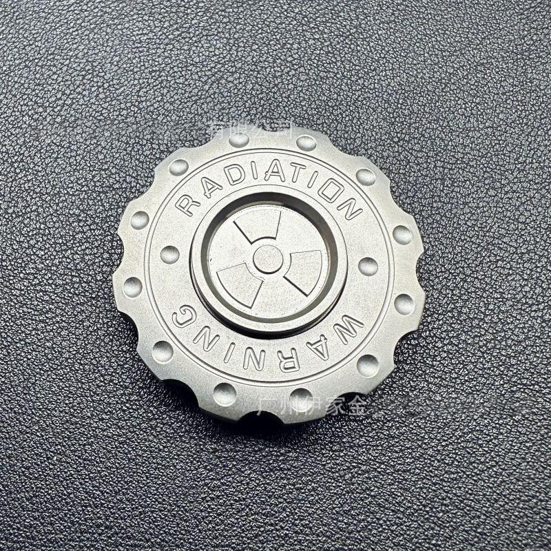 New EDC Gear Hand Spinner Clicker Radiation Warning Fidget Slider Spinner Adult Fidget ADHD Tool Anti-anxiety Stress Relief Toys серебряный
New EDC Gear Hand Spinner Clicker Radiation Warning Fidget Slider Spinner Adult Fidget ADHD Tool Anti-anxiety Stress Relief Toys серебряный