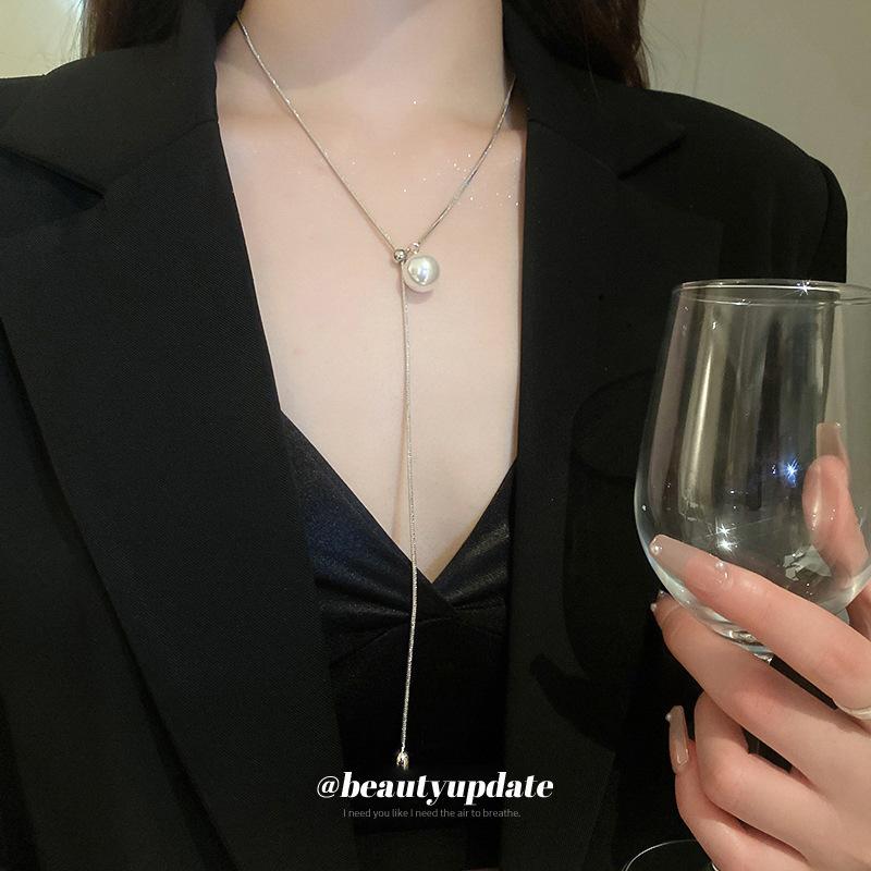 Alloy necklace, adjustable bead necklace, women s light luxury niche new y-shaped neck chain, long collarbone chain, accessories, advanced sense
Alloy necklace, adjustable bead necklace, women s light luxury niche new y-shaped neck chain, long collarbone chain, accessories, advanced sense