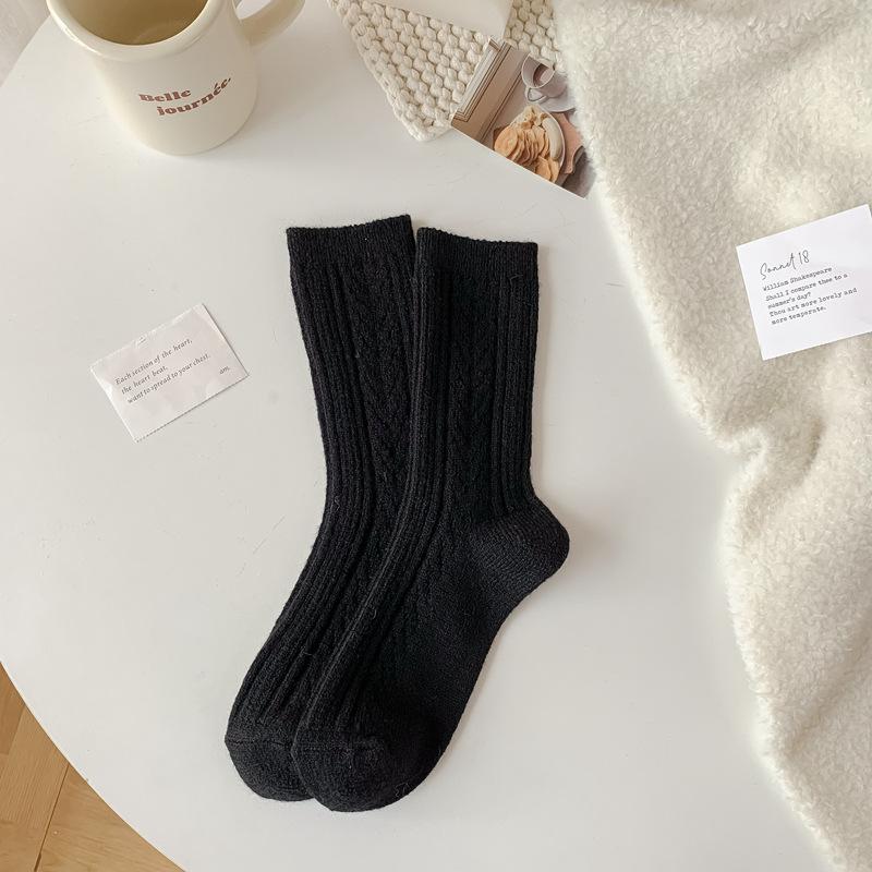 Solid Color Wool Socks Children S Winter Thickened Coffee Color Soft Waxy Medium Tube Stacking Socks Japanese Outer Women S Socks One size fits all чорний
Solid Color Wool Socks Children S Winter Thickened Coffee Color Soft Waxy Medium Tube Stacking Socks Japanese Outer Women S Socks One size fits all чорний