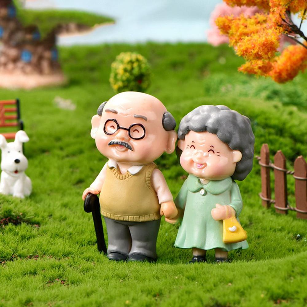 Figurines Happiness Valentine s Day Gift Cake Ornament Old Couples Statue Crafts Miniatures
Figurines Happiness Valentine s Day Gift Cake Ornament Old Couples Statue Crafts Miniatures