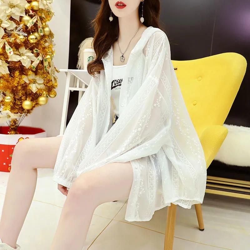 Lace Openwork Fashion Sunscreen Women s Summer Plus Size Loose Design Light and Breathable Sun-Protective Clothing Coat XS білий
Lace Openwork Fashion Sunscreen Women s Summer Plus Size Loose Design Light and Breathable Sun-Protective Clothing Coat XS білий