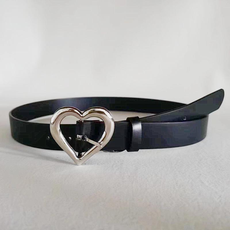Новый женский ремень с пряжкой-булавкой в форме сердца, инкрустированный золотыми кирпичиками, из Европы и Америки, и модный джинсовый ремень в корейском стиле 100cm
Новый женский ремень с пряжкой-булавкой в форме сердца, инкрустированный золотыми кирпичиками, из Европы и Америки, и модный джинсовый ремень в корейском стиле 100cm