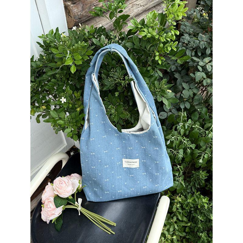 Korean Style Denim Blue Bows Canvas Bag Women s Large Capacity Lazy Relaxed-Fit Shoulder Tote Bag Dark blue
Korean Style Denim Blue Bows Canvas Bag Women s Large Capacity Lazy Relaxed-Fit Shoulder Tote Bag Dark blue