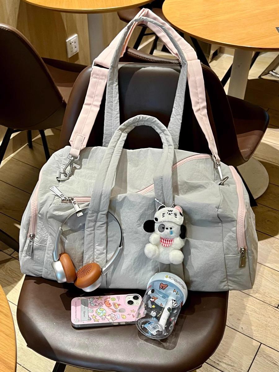 2025 Large-Capacity Sports Yoga Bag with Wet/Dry Separation - Travel Tote & Crossbody Bag сірий колір
2025 Large-Capacity Sports Yoga Bag with Wet/Dry Separation - Travel Tote & Crossbody Bag сірий колір