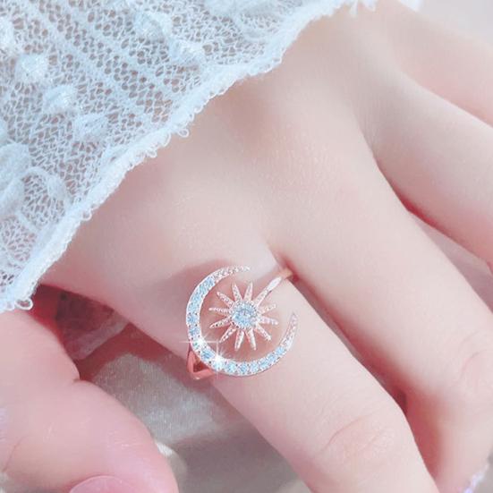 Yousheng женское кольцо с геометрическим рисунком, изысканное элегантное темпераментное подарок со стразами, кольцо на палец со звездой и луной, ювелирные аксессуары
Yousheng женское кольцо с геометрическим рисунком, изысканное элегантное темпераментное подарок со стразами, кольцо на палец со звездой и луной, ювелирные аксессуары