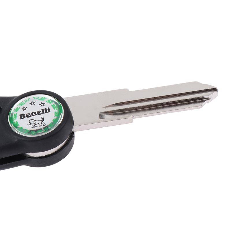 Складная заготовка ключа для Benelli TRK502 TRK502X 502C TNT150 TNT15 / TNT 15 150 Складная заготовка ключа с серебряным лезвием чёрный
