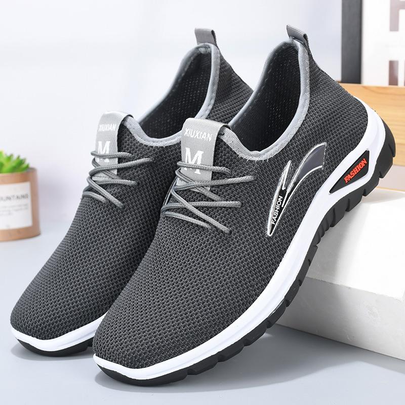 Новая повседневная мужская обувь для ходьбы, внешнеторговая, летняя, нескользящая, дышащая, из летучей трикотажной сетки, спортивная обувь для бега, мужская 44
Новая повседневная мужская обувь для ходьбы, внешнеторговая, летняя, нескользящая, дышащая, из летучей трикотажной сетки, спортивная обувь для бега, мужская 44