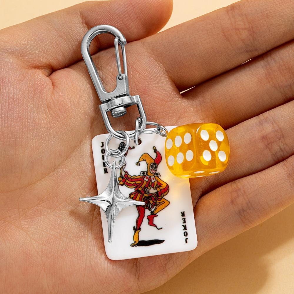 1pc Poker Dice Star Keychain, Retro Cool Style, Suitable for Bag Charm / Key Decoration / Personalized Accessory
1pc Poker Dice Star Keychain, Retro Cool Style, Suitable for Bag Charm / Key Decoration / Personalized Accessory