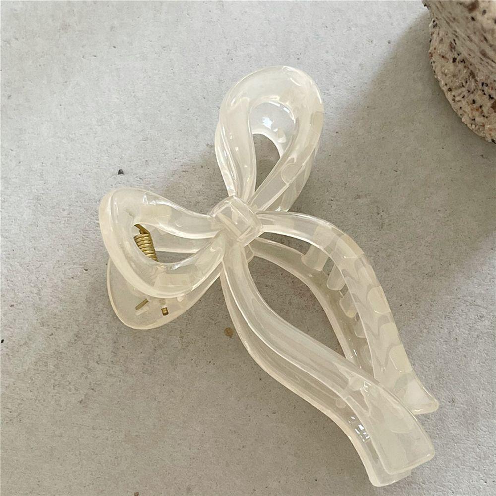 Sweet Fairy Fashion Luxury Elegant Female Hair Claw Headwear Shark Clip Korean Style Hair Claw
Sweet Fairy Fashion Luxury Elegant Female Hair Claw Headwear Shark Clip Korean Style Hair Claw