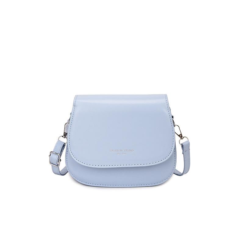 Saddle bag Women s messenger bag New trendy girl season commuting simple fashion trendy women s shoulder bag синій
Saddle bag Women s messenger bag New trendy girl season commuting simple fashion trendy women s shoulder bag синій