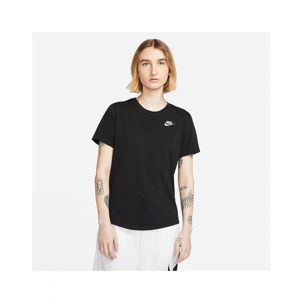 Nike Футболка с коротким рукавом женская футболка S Club ESSENTIALS DX7903 010 S2306 W short sleeve tee DX790301085
Nike Футболка с коротким рукавом женская футболка S Club ESSENTIALS DX7903 010 S2306 W short sleeve tee DX790301085