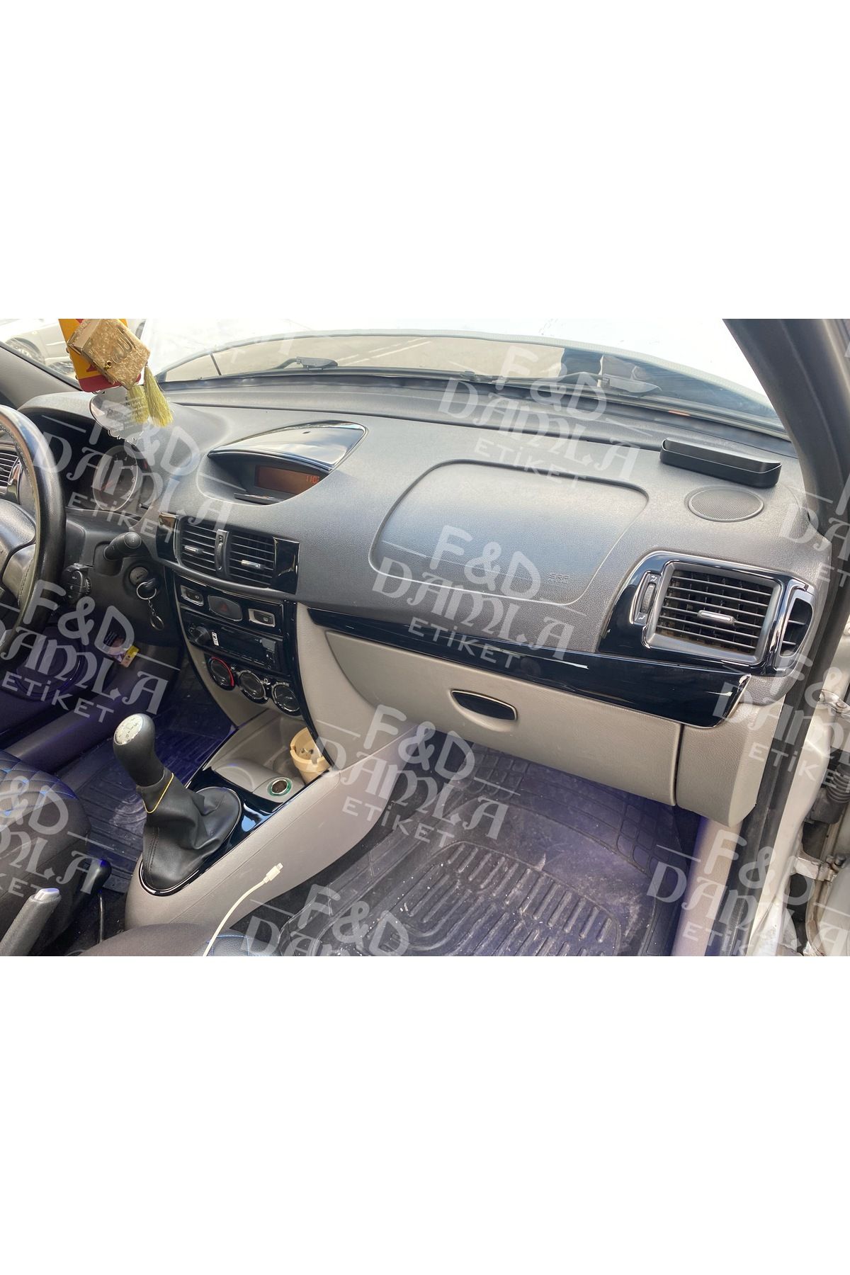 Renault Symbol 2009 - 2013 Torpido, Konsol, Trim, Göğüs Maun Kaplama Parlak Siyah Renk Kit
Renault Symbol 2009 - 2013 Torpido, Konsol, Trim, Göğüs Maun Kaplama Parlak Siyah Renk Kit