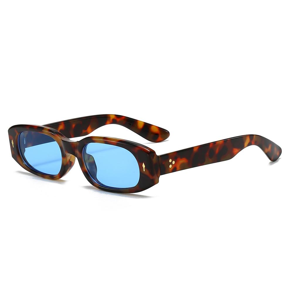 Popular Decorative Sun Glasses Glasses Womens Trendy Versatile Small Rectangle Rivet Design Sun Eyeglasses Trending Shades Glasses As shown
Popular Decorative Sun Glasses Glasses Womens Trendy Versatile Small Rectangle Rivet Design Sun Eyeglasses Trending Shades Glasses As shown