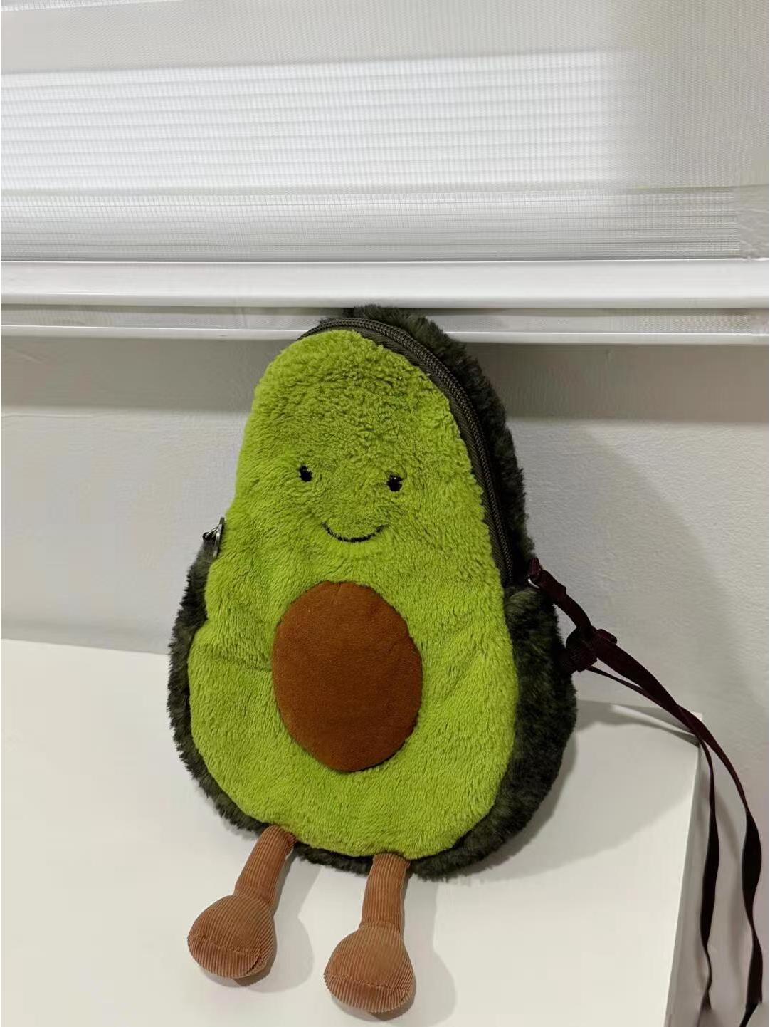 Доступный: Милая сумка кроссбоди в виде авокадо - Плюшевая серия Фрукты для гурманов для детей 30cm
Доступный: Милая сумка кроссбоди в виде авокадо - Плюшевая серия Фрукты для гурманов для детей 30cm