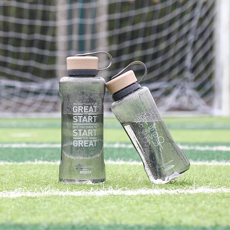 LOCK&LOCK Large Capacity Sports Water Bottle
LOCK&LOCK Large Capacity Sports Water Bottle