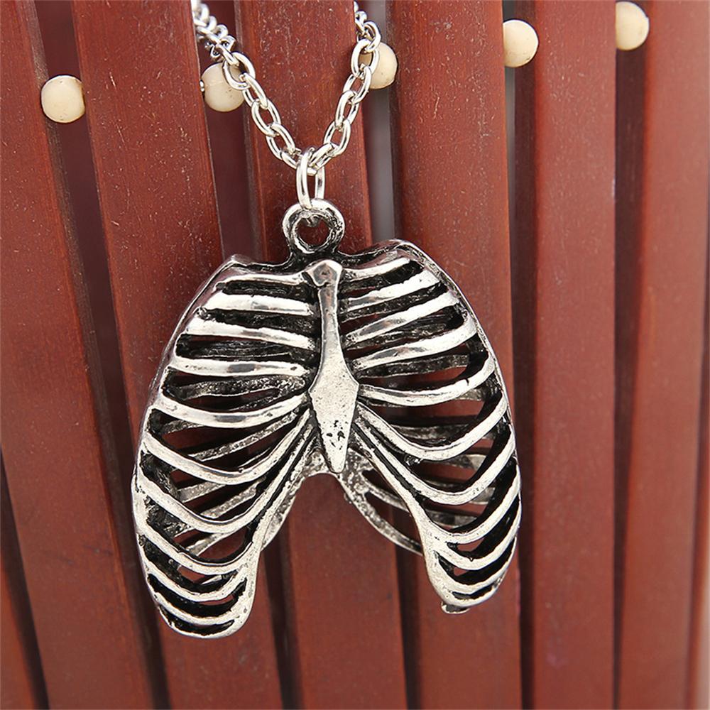 Fashion Gothic Rib Cage Necklace Anatomical Skeleton Heart Goth Punk Unique Retro Pendant Necklace Jewelry For Men Women Gifts 50cm
Fashion Gothic Rib Cage Necklace Anatomical Skeleton Heart Goth Punk Unique Retro Pendant Necklace Jewelry For Men Women Gifts 50cm