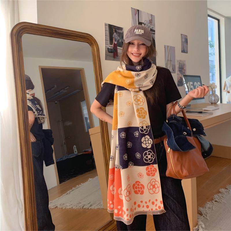 Double-sided camellia color matching scarf women s autumn and winter new imitation cashmere jacquard shawl high-end versatile scarf 190cm
Double-sided camellia color matching scarf women s autumn and winter new imitation cashmere jacquard shawl high-end versatile scarf 190cm