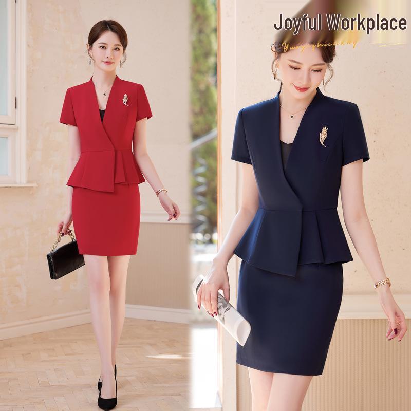 Women s High-End Professional Short-Sleeve Suit for Jewelry Store or Salon Receptionists S
Women s High-End Professional Short-Sleeve Suit for Jewelry Store or Salon Receptionists S
