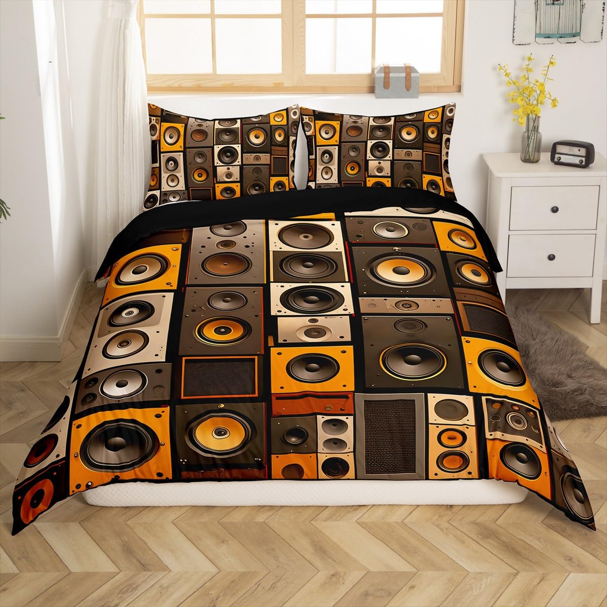 Cartoon Black Record Duvet Cover Set Retro Record Comforter Cover For Boy Girl Music Theme Bedding Set Queen King Duvet Covers EU Single(135*200cm)3pcs
Cartoon Black Record Duvet Cover Set Retro Record Comforter Cover For Boy Girl Music Theme Bedding Set Queen King Duvet Covers EU Single(135*200cm)3pcs