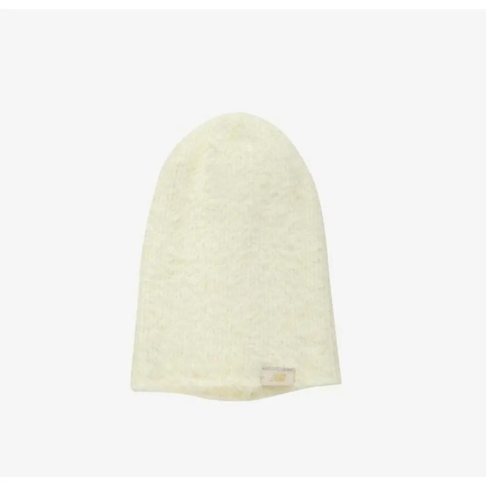 New Balance Kids Girls Mink Beanie Hat BB NK8BDF402G 64 1.NK8BDF402G 64/FREE
New Balance Kids Girls Mink Beanie Hat BB NK8BDF402G 64 1.NK8BDF402G 64/FREE