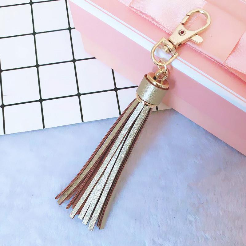 PU Leather Long Tassel Keychain - Faux Ultra-Fiber DIY Bag Accessory
PU Leather Long Tassel Keychain - Faux Ultra-Fiber DIY Bag Accessory