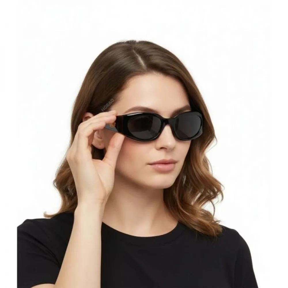 Celine JOURNEY SUNGLASSES IN ACETATE (4S347CPLB 38NO/CL40347U 01A) (Acetate Journey Sunglasses) black
Celine JOURNEY SUNGLASSES IN ACETATE (4S347CPLB 38NO/CL40347U 01A) (Acetate Journey Sunglasses) black