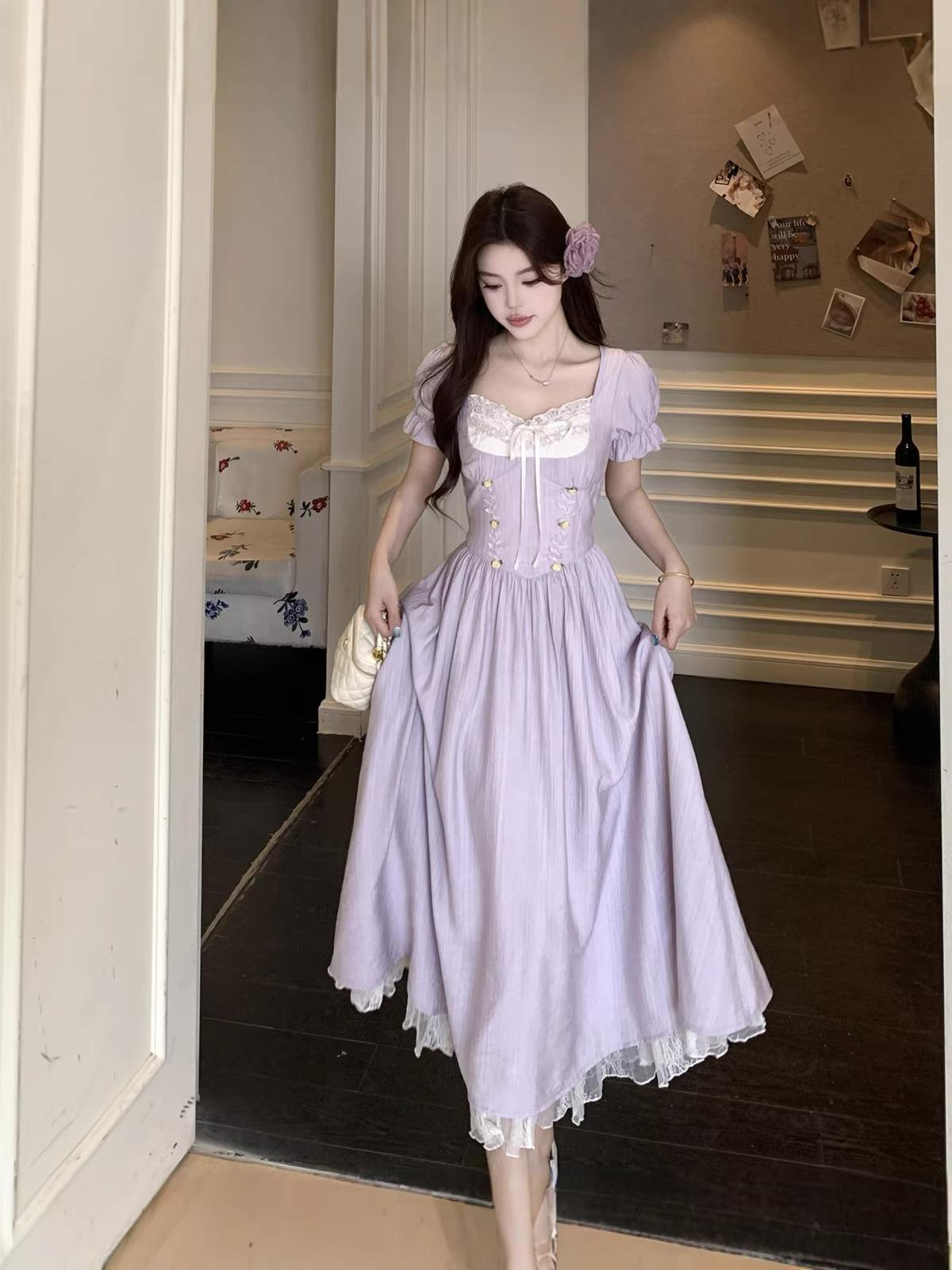 Chic Plus Size A-line Long Skirt for Women - Summer Style, Slimming, Flattering, Sweet and Gentle Look XL
Chic Plus Size A-line Long Skirt for Women - Summer Style, Slimming, Flattering, Sweet and Gentle Look XL