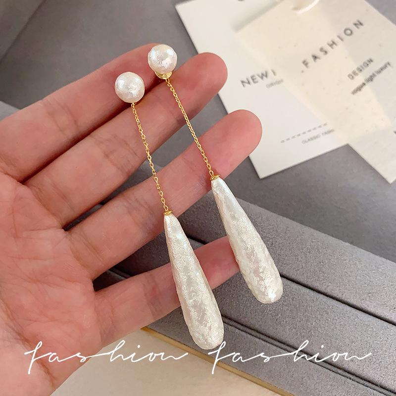 Glass pearl texture water drop earrings women s premium two-wear commuter sterling silver stud earrings k real gold electroplated earrings
Glass pearl texture water drop earrings women s premium two-wear commuter sterling silver stud earrings k real gold electroplated earrings