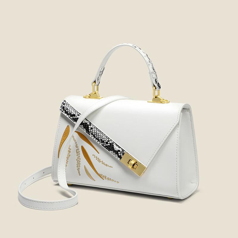 Женская сумка через плечо кожаная сумка весна лето высококачественная текстура нежная нишевая маленькая квадратная сумка
Женская сумка через плечо кожаная сумка весна лето высококачественная текстура нежная нишевая маленькая квадратная сумка