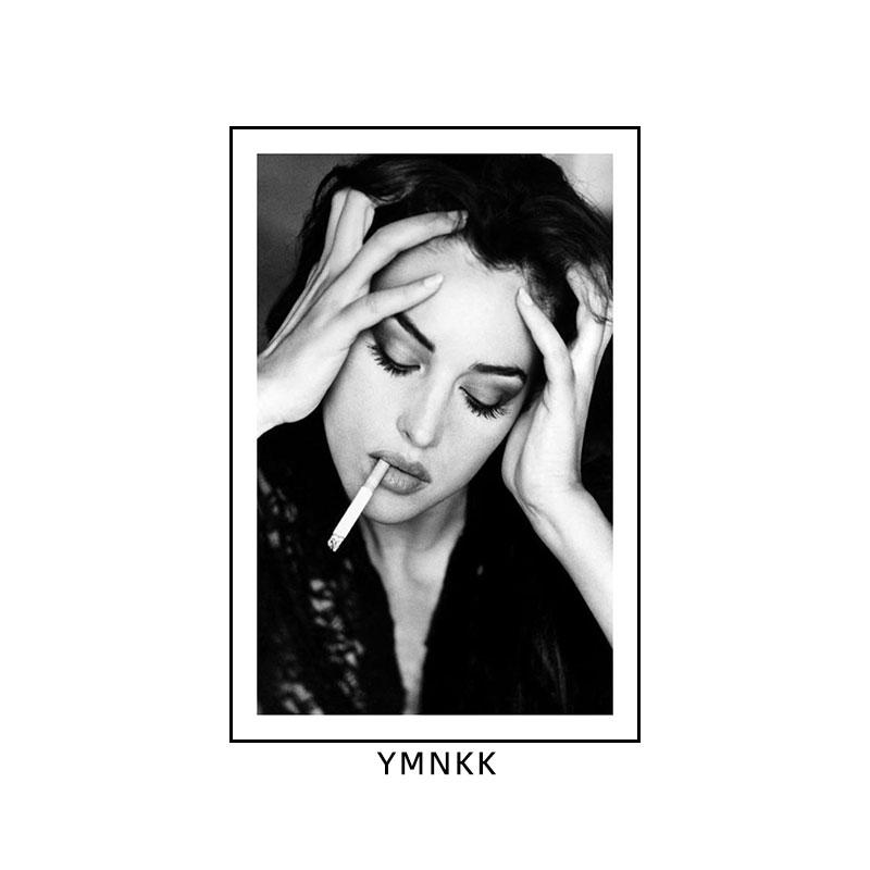 Чорно-білі старовинні скандинавські плакати та друк старих HD-фотографій сексуальної жінки, настінного мистецтва, картини на полотні, декору для вітальні 30x40cm No Framed
Чорно-білі старовинні скандинавські плакати та друк старих HD-фотографій сексуальної жінки, настінного мистецтва, картини на полотні, декору для вітальні 30x40cm No Framed