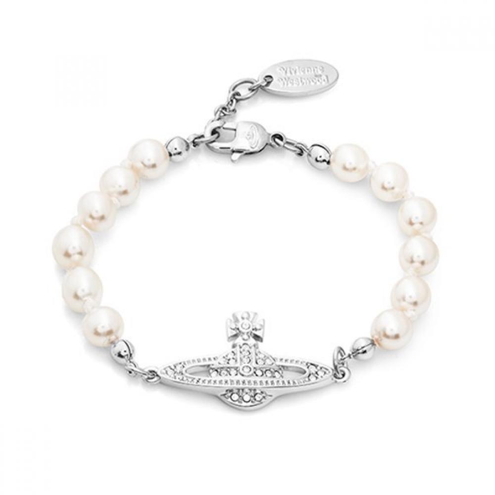 Vivienne Westwood Mini Bas Relief Pearl Bracelet 61030001 02p131 61030001 02P131
Vivienne Westwood Mini Bas Relief Pearl Bracelet 61030001 02p131 61030001 02P131