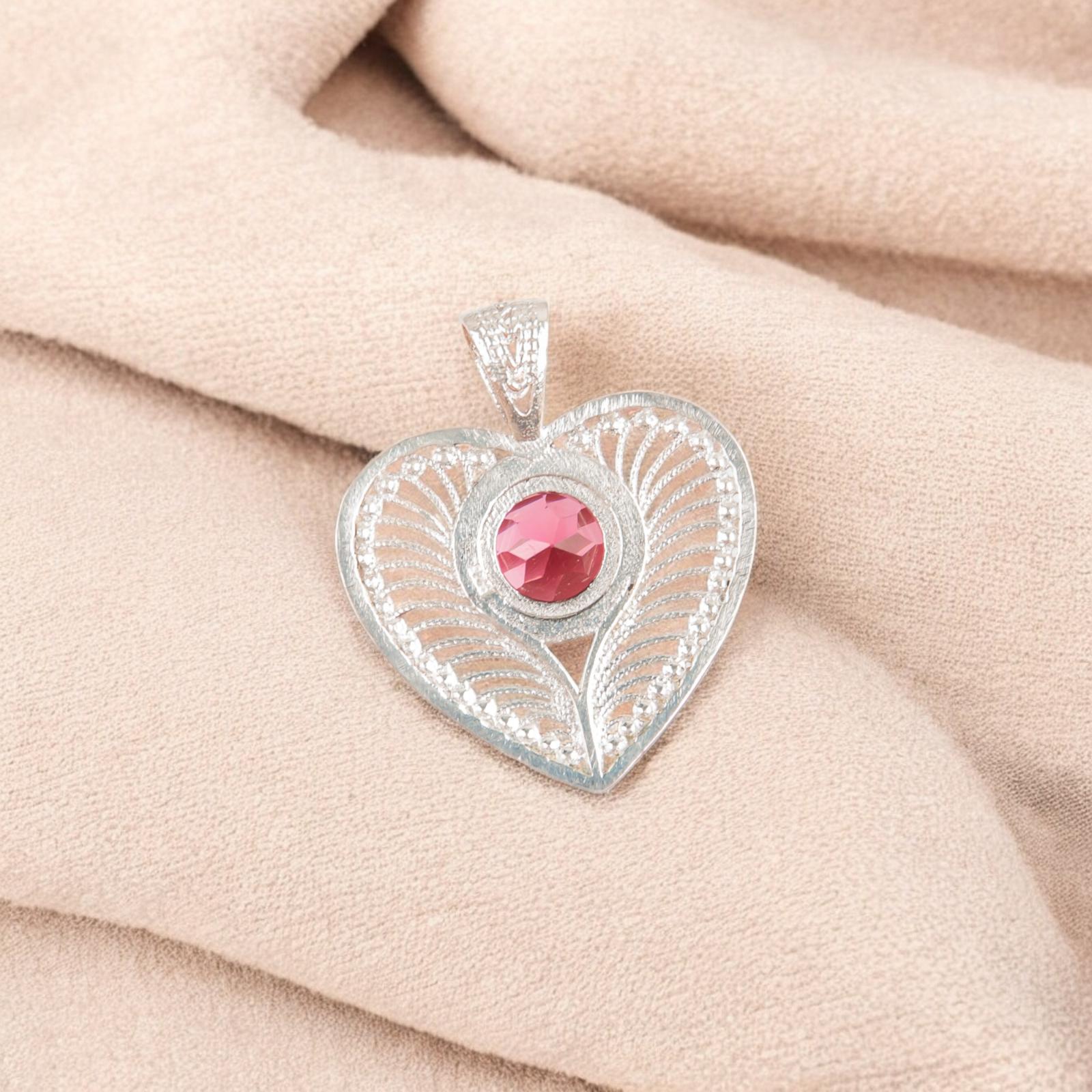 Natural Pink Tourmaline Gemstone 925 Sterling Silver Jewelry Stylish Pendant1.4 CP-15-9
Natural Pink Tourmaline Gemstone 925 Sterling Silver Jewelry Stylish Pendant1.4 CP-15-9