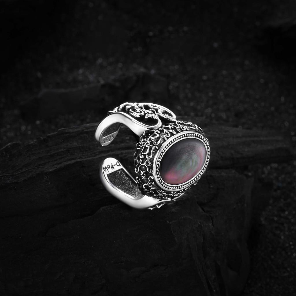 Sleek 925 Silver Adjustable Ring With Timeless Black Onyx For Everyday Wear
Sleek 925 Silver Adjustable Ring With Timeless Black Onyx For Everyday Wear