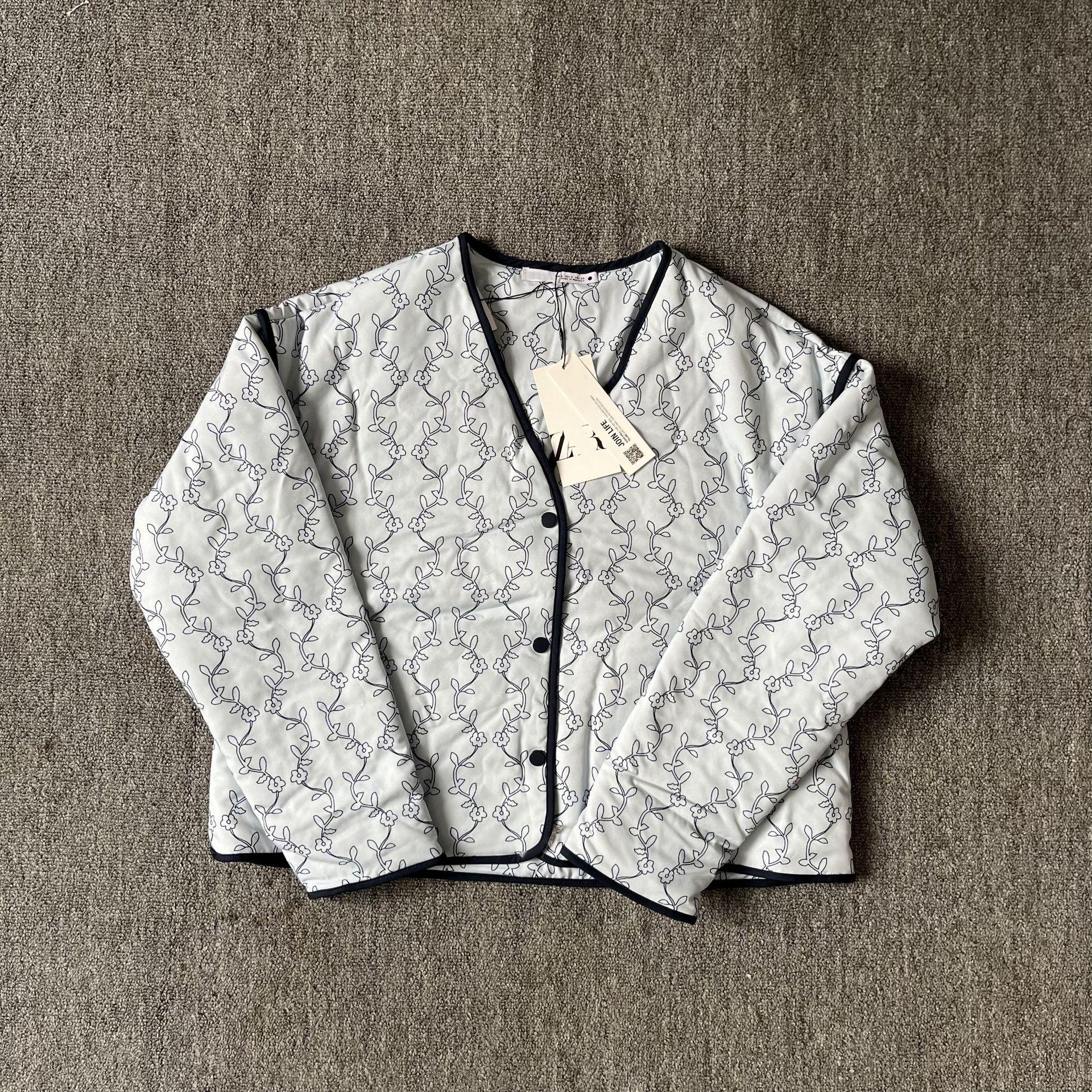 2024 Autumn/Winter Women s Versatile Printed Long-Sleeve Cotton Coat L светло-синий
2024 Autumn/Winter Women s Versatile Printed Long-Sleeve Cotton Coat L светло-синий