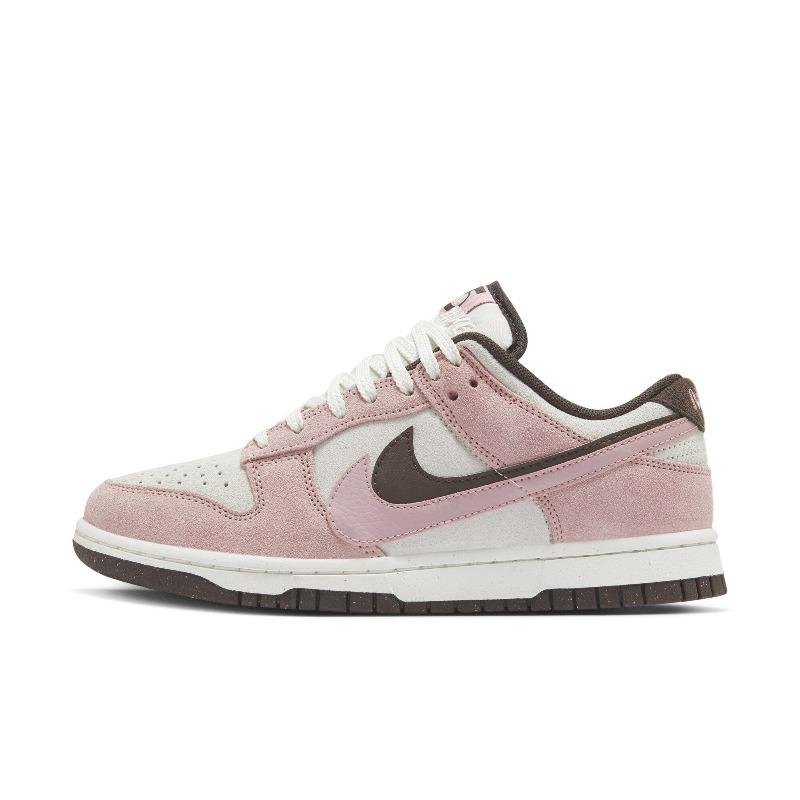 Nike Women s Lightweight Leather Sport Shoes with Winter Flat Rubber Sole NIKE DUNK LOW HV179 35.5
Nike Women s Lightweight Leather Sport Shoes with Winter Flat Rubber Sole NIKE DUNK LOW HV179 35.5