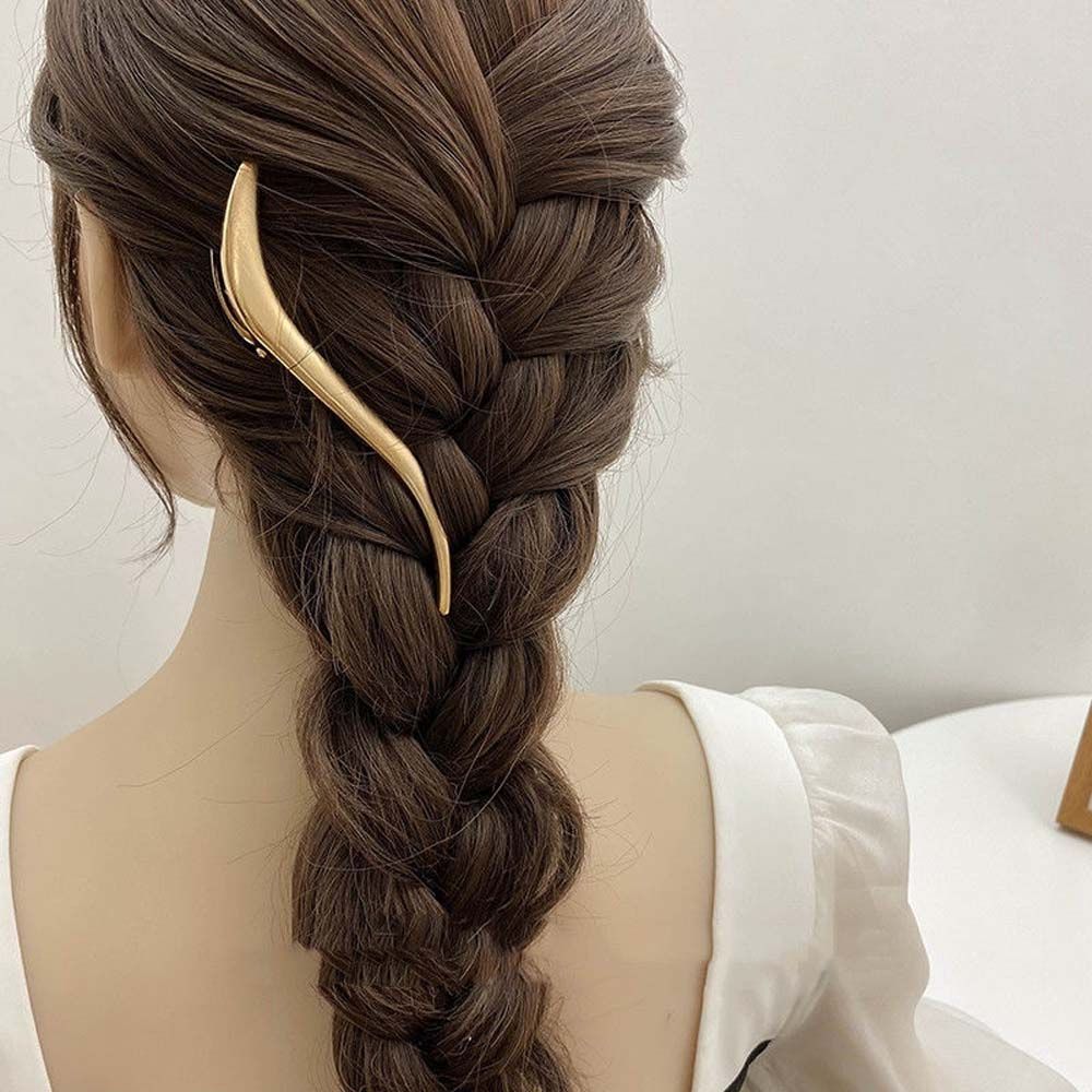 All-match Korean Style Duckbill Clip Metal Hair Clip Geometric Catch Clip Female Hair Accessories
All-match Korean Style Duckbill Clip Metal Hair Clip Geometric Catch Clip Female Hair Accessories