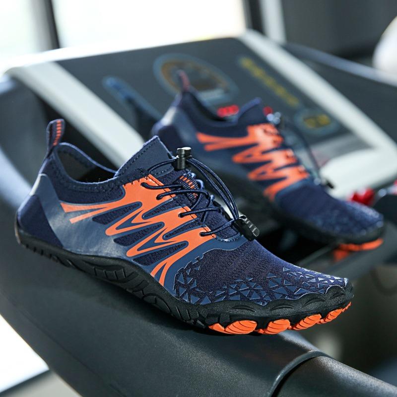 Outdoor cycling mountaineering five-finger shoes swimming shoes creek shoes wading shoes parent-child diving shoes beach snorkeling shoes 46
Outdoor cycling mountaineering five-finger shoes swimming shoes creek shoes wading shoes parent-child diving shoes beach snorkeling shoes 46