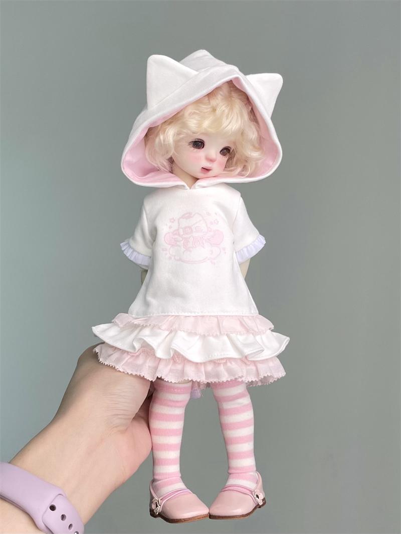 Одежда для BJD кукол, подходящая для размера 1/6, милый кошачий свитшот, комплект одежды, аксессуары для кукол (1 балл) 1-6size розовый
Одежда для BJD кукол, подходящая для размера 1/6, милый кошачий свитшот, комплект одежды, аксессуары для кукол (1 балл) 1-6size розовый