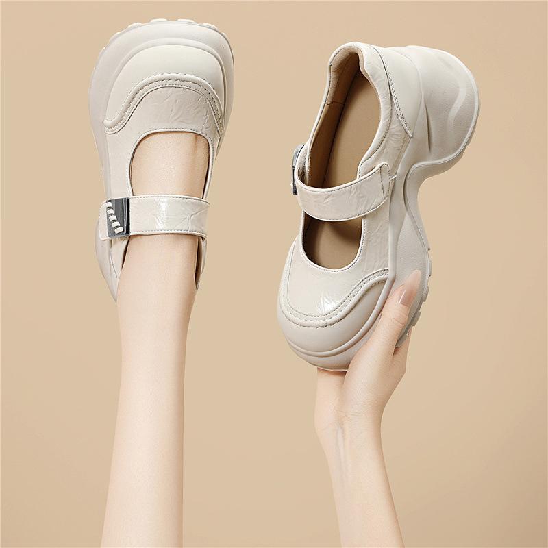 Mary Jane small leather shoes versatile new loafers thick heel light mouth British style single shoes women s shoes 37
Mary Jane small leather shoes versatile new loafers thick heel light mouth British style single shoes women s shoes 37