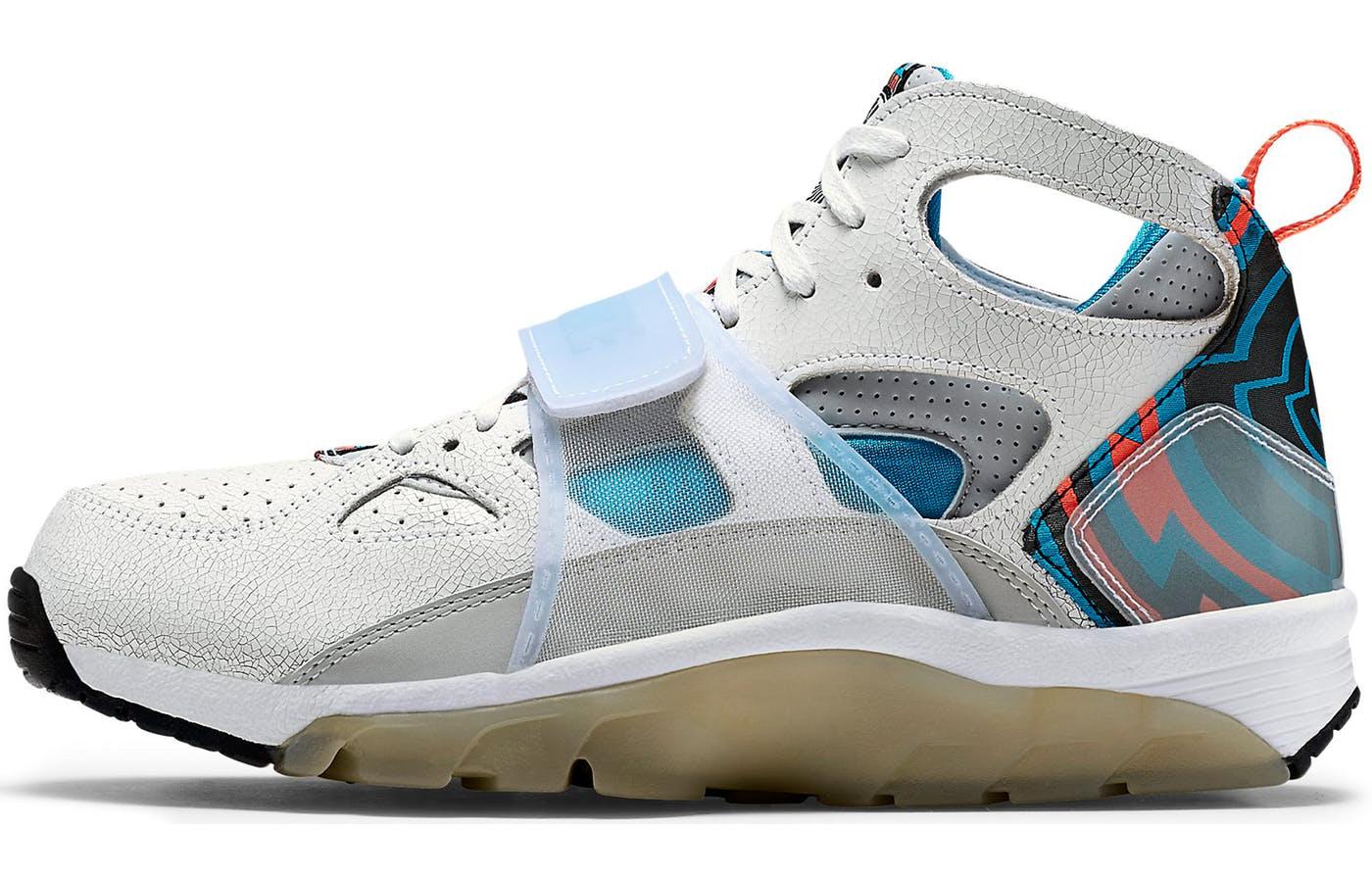 Nike Air Huarache Trainer Super Bowl 647591-101 40
Nike Air Huarache Trainer Super Bowl 647591-101 40