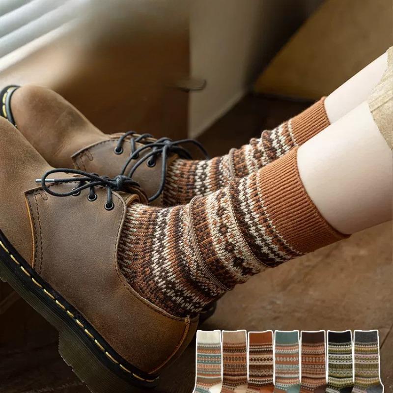 2 Pairs Women s Socks, Ethnic Style Long Socks, Women s Mid-calf Socks, Spring and Autumn Warm, Retro Style Women s Socks 2 pairs
2 Pairs Women s Socks, Ethnic Style Long Socks, Women s Mid-calf Socks, Spring and Autumn Warm, Retro Style Women s Socks 2 pairs